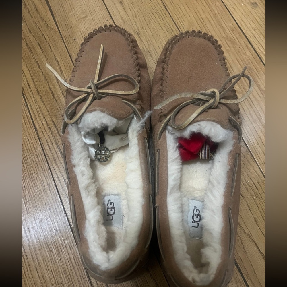 Ugg Dakota Slippers
